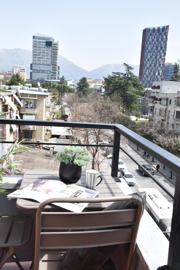 Urban Stay Tirana Deluxe Exterior photo