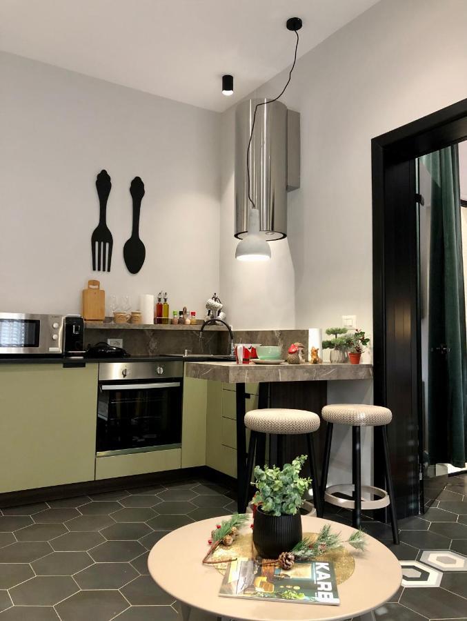 Urban Stay Tirana Deluxe Exterior photo