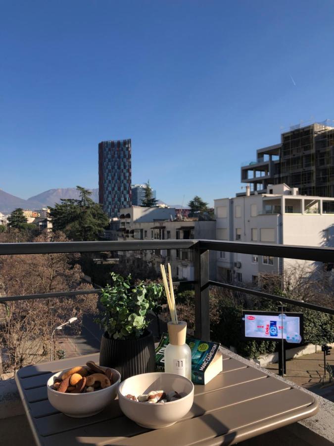 Urban Stay Tirana Deluxe Exterior photo
